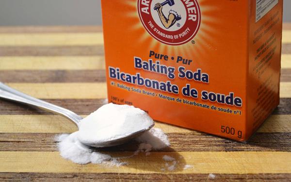 Baking Soda cara membersihkan ketiak
