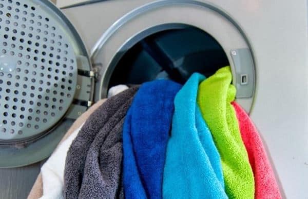 Cara Mencuci Handuk dengan Mesin Cuci