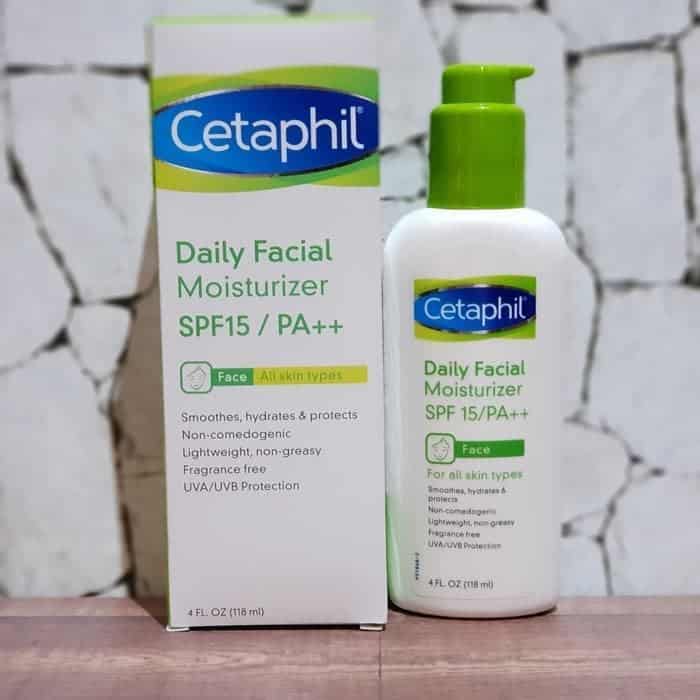 Cetaphil Daily Facial Moisturizer SPF 15 PA