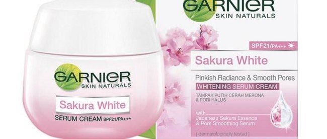 Garnier Sakura White Serum Cream