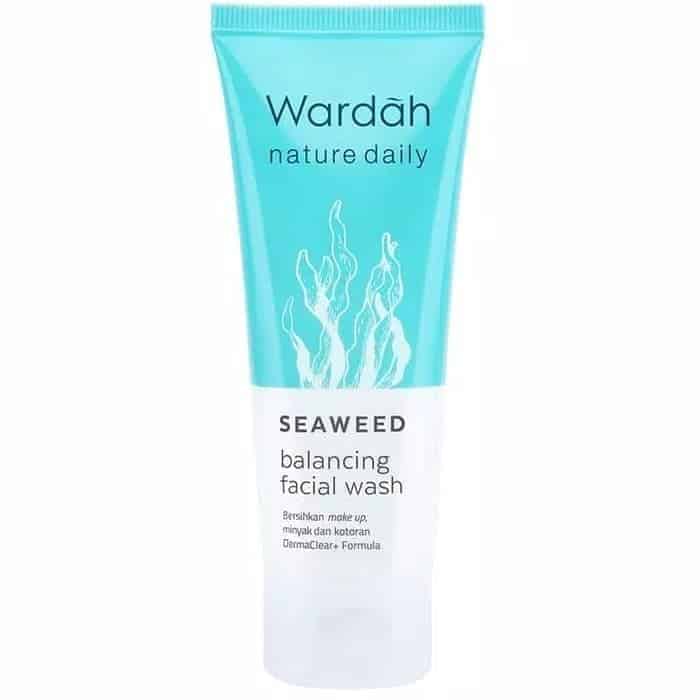 Produk Wardah untuk Kulit Kering_Wardah Nature Daily Seaweed Balancing Facial Wash (Copy)