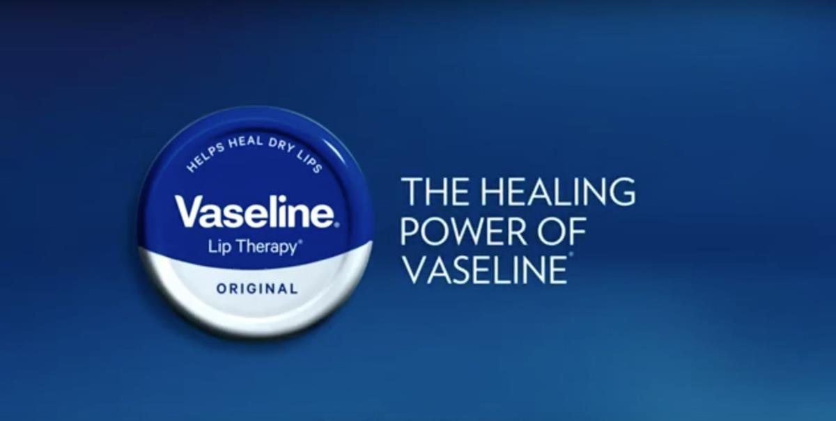 Apa itu Vaseline Lip Therapy