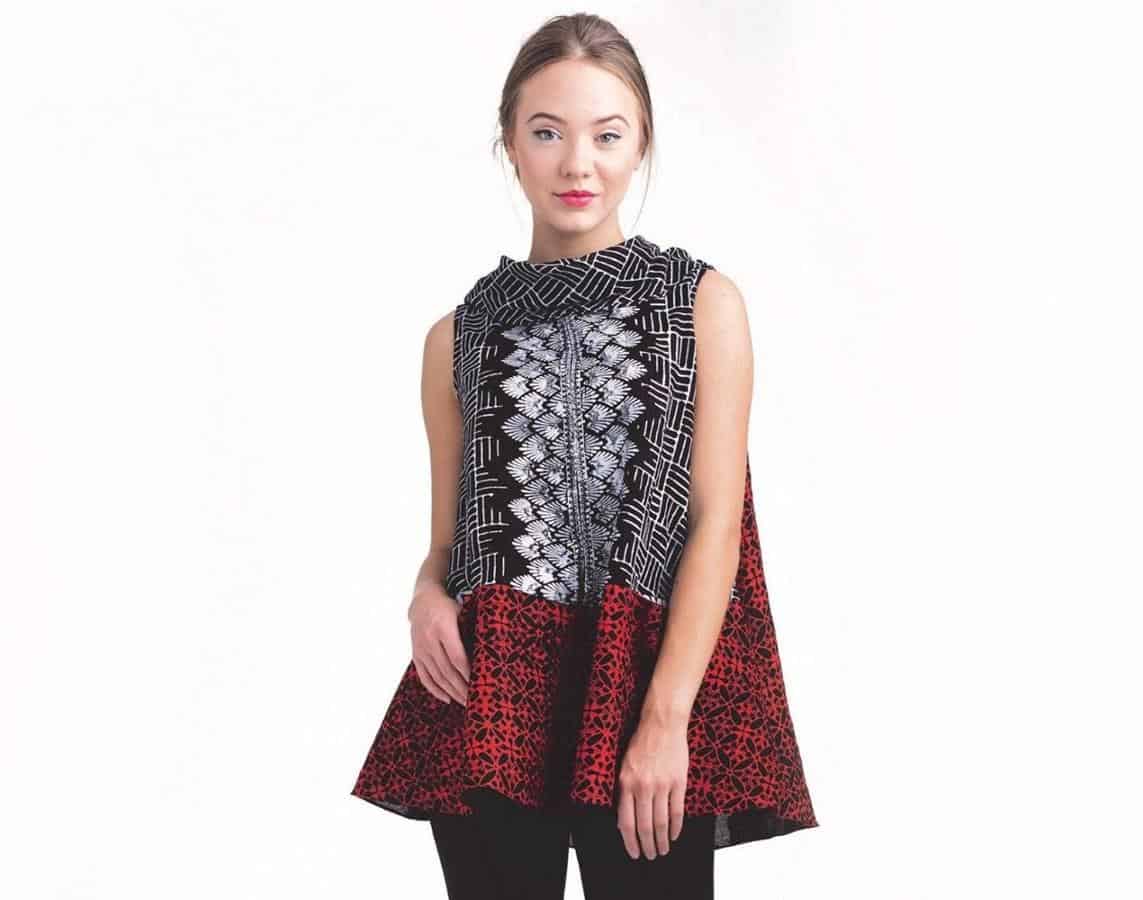 Model Baju Batik Terbaru untuk Remaja_Sleeveless Blouse Asimetris