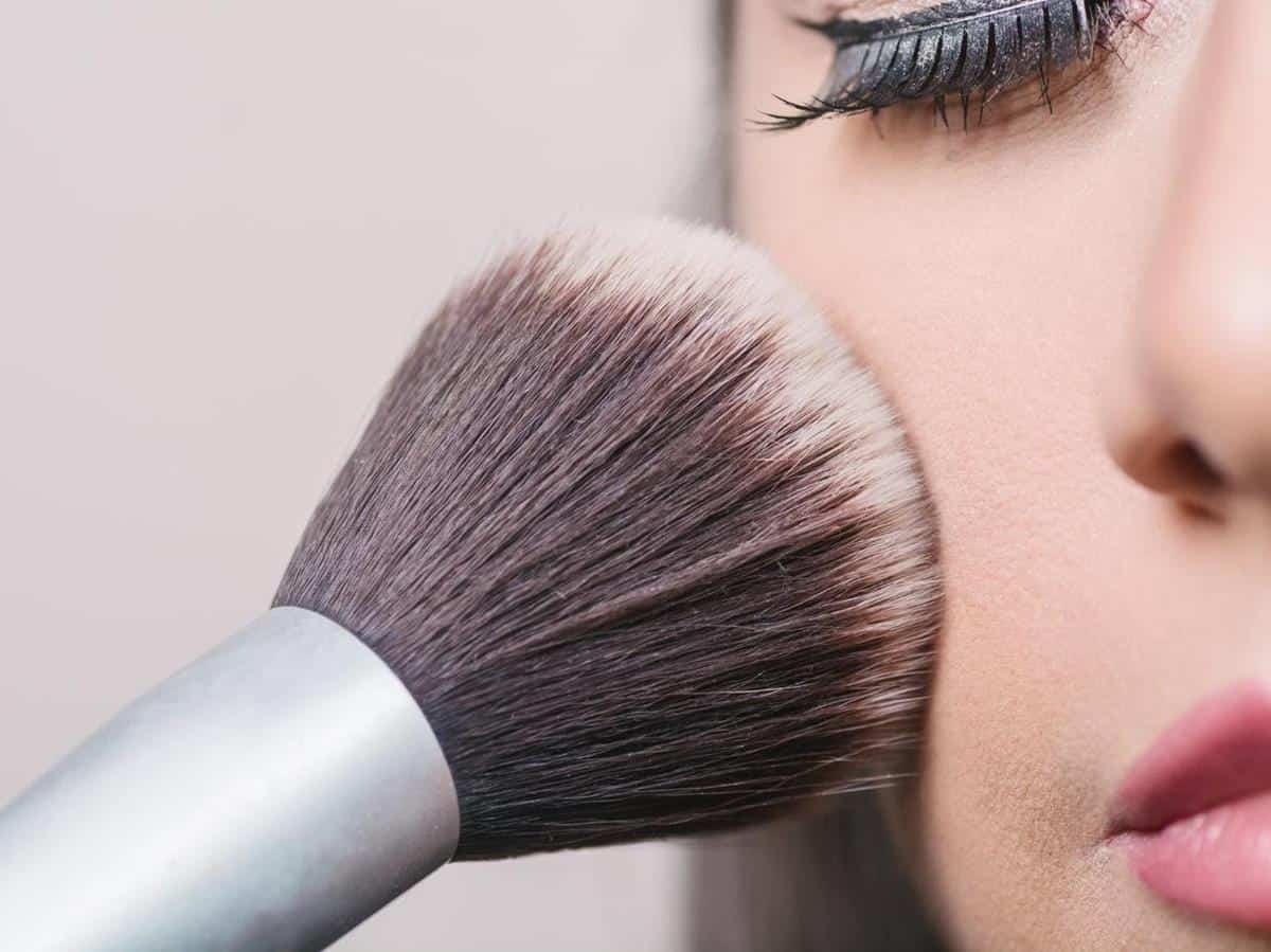 6 Tips Agar Makeup Tidak Mudah Luntur Saat Rayakan Lebaran