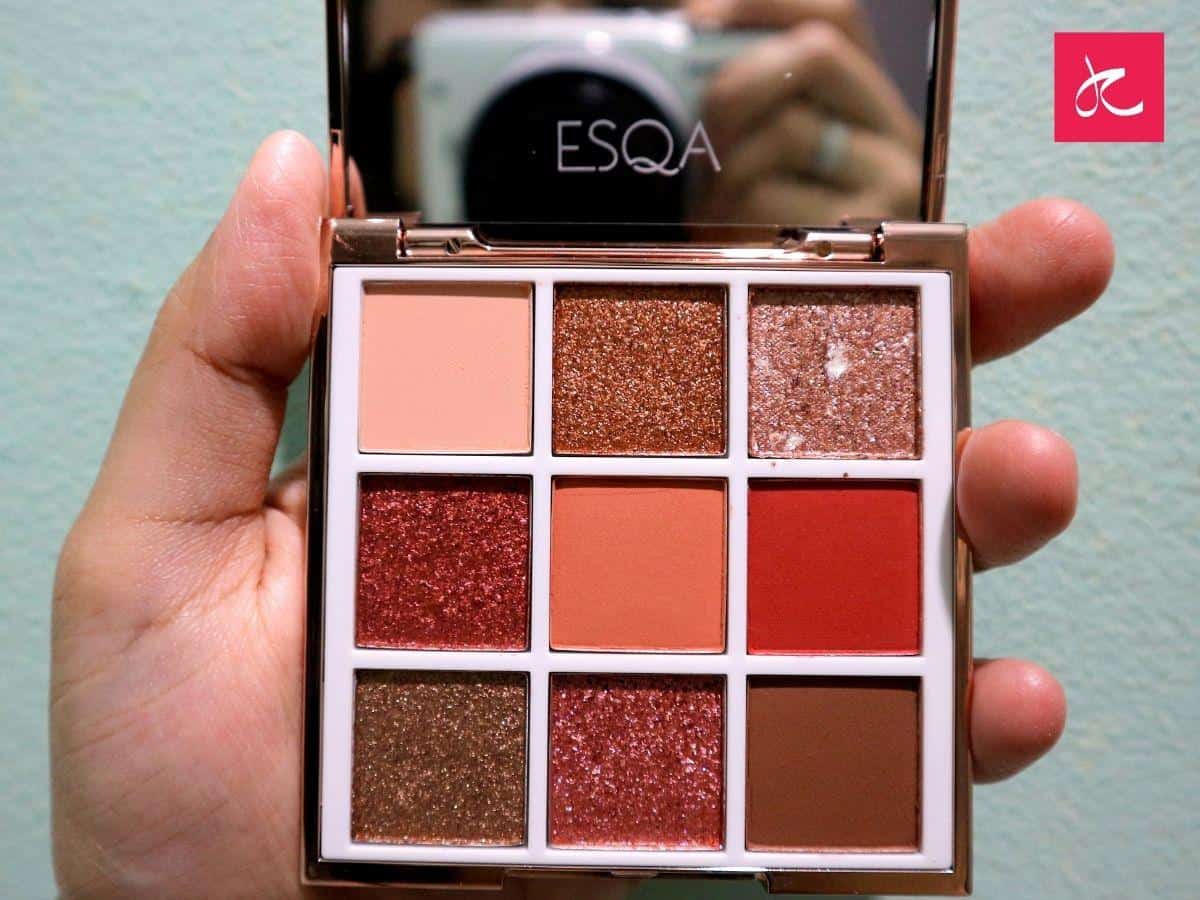 Review Eyeshadow Cantik ESQA Goddess Palette - Peach 7