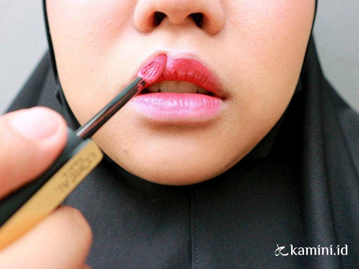 Review L'Oréal Paris Rouge Signature Liquid Matte Lipstick 9