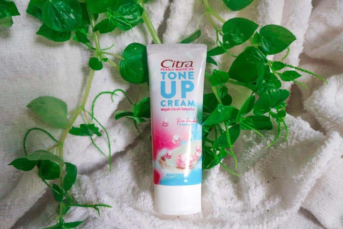 Review Citra Pearly White UV Tone Up Cream_