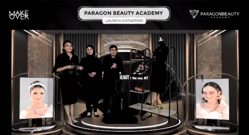 2022 - Grand Launching Paragon Beauty Academy Bersama Salman Subakat (CEO Paragon Technology and Innovation) dan Indah Widhiastuti (Beauty Community Manager Paragon Technology and Innovation)_