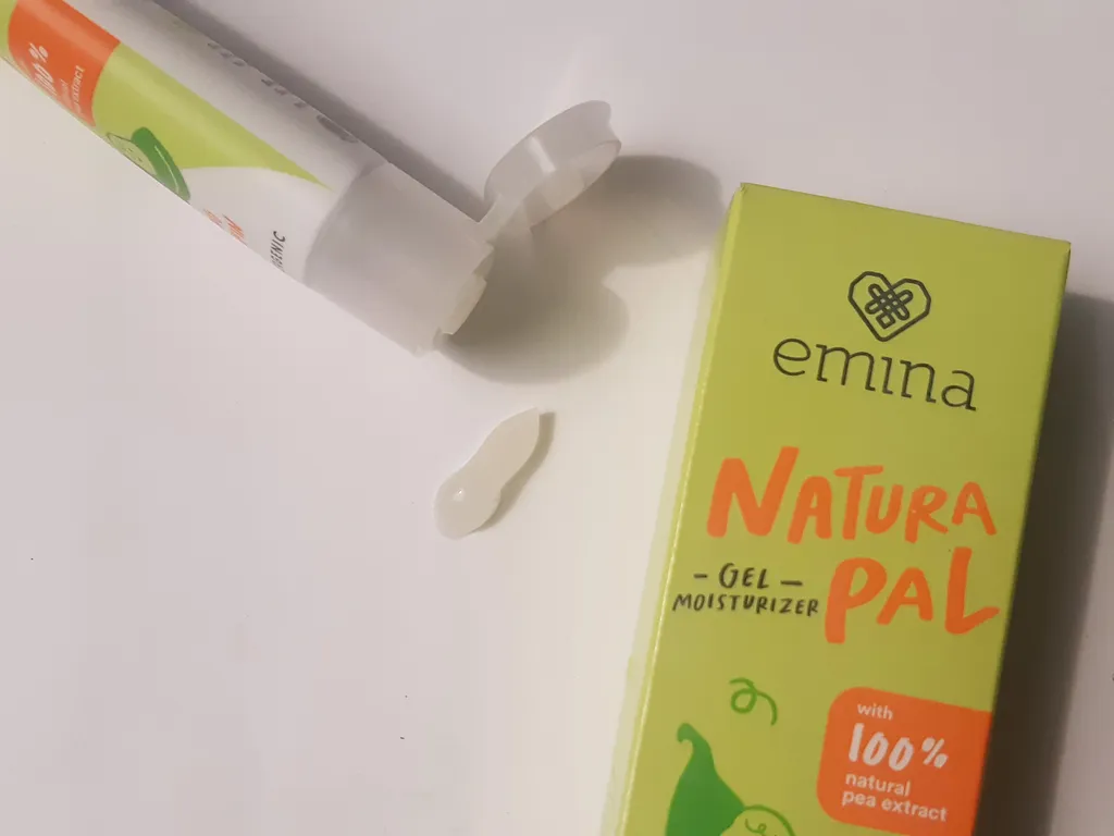 review emina natural pal gel moiturizer_Impresi_