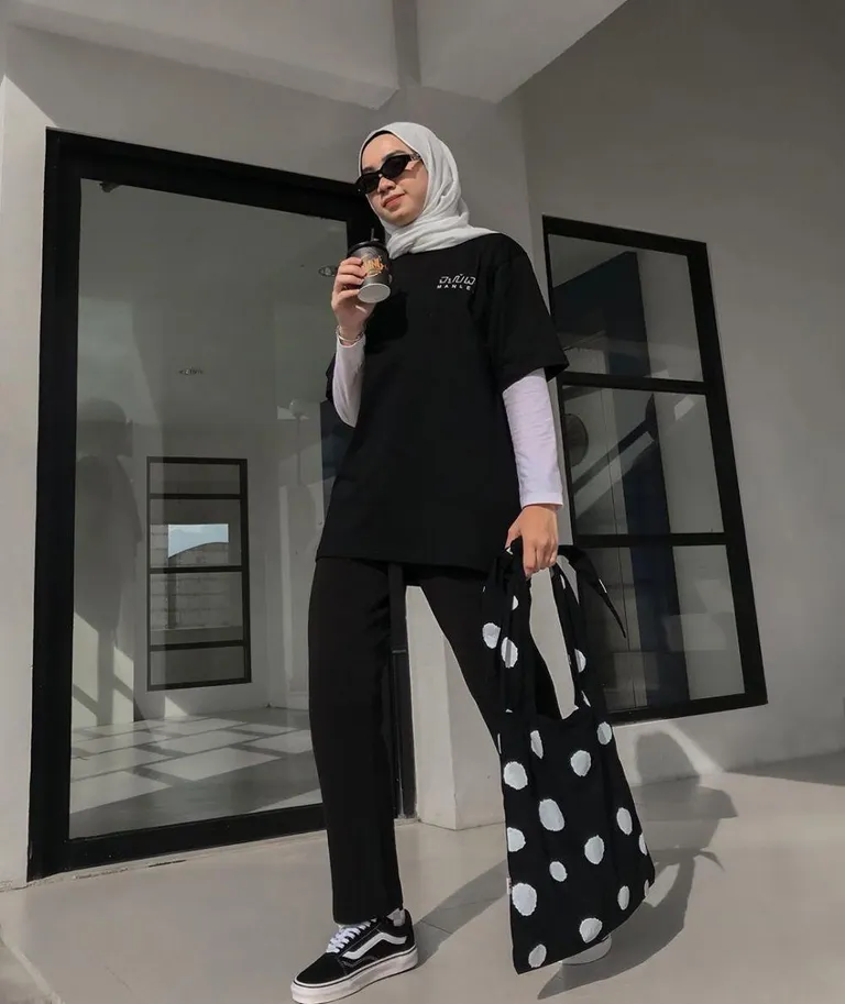 ootd kaos oversize hijab-2_