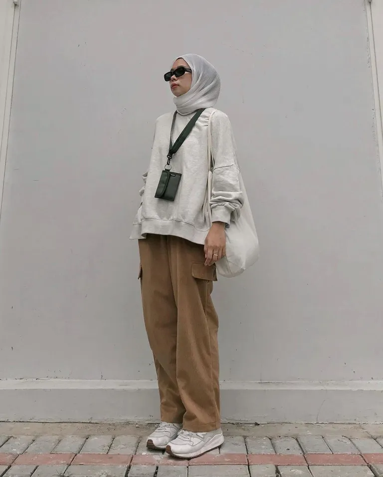 ootd celana cargo hijab-7_
