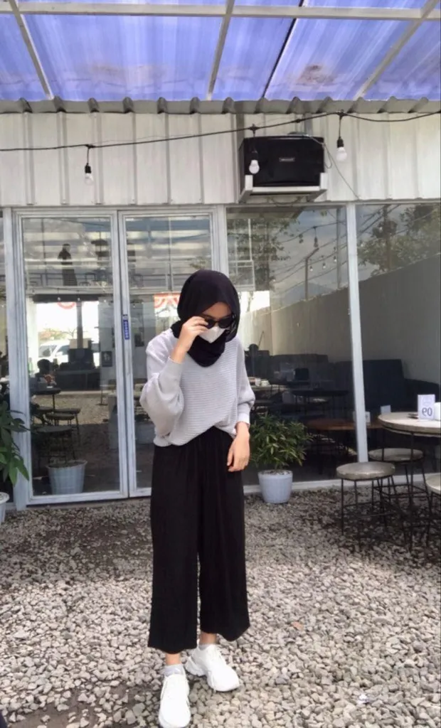 ootd kulot hitam hijab-2_