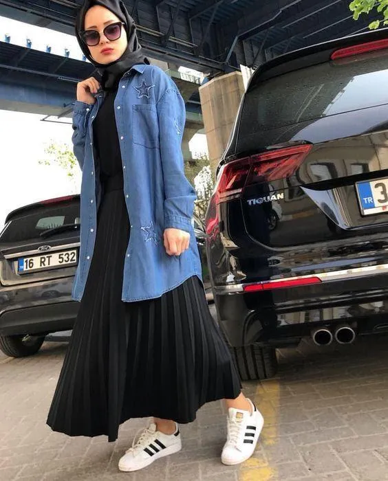 rok plisket hitam hijab-9_