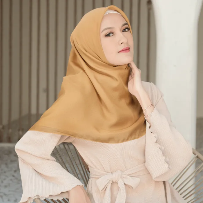 warna hijab untuk baju beige_Gold_