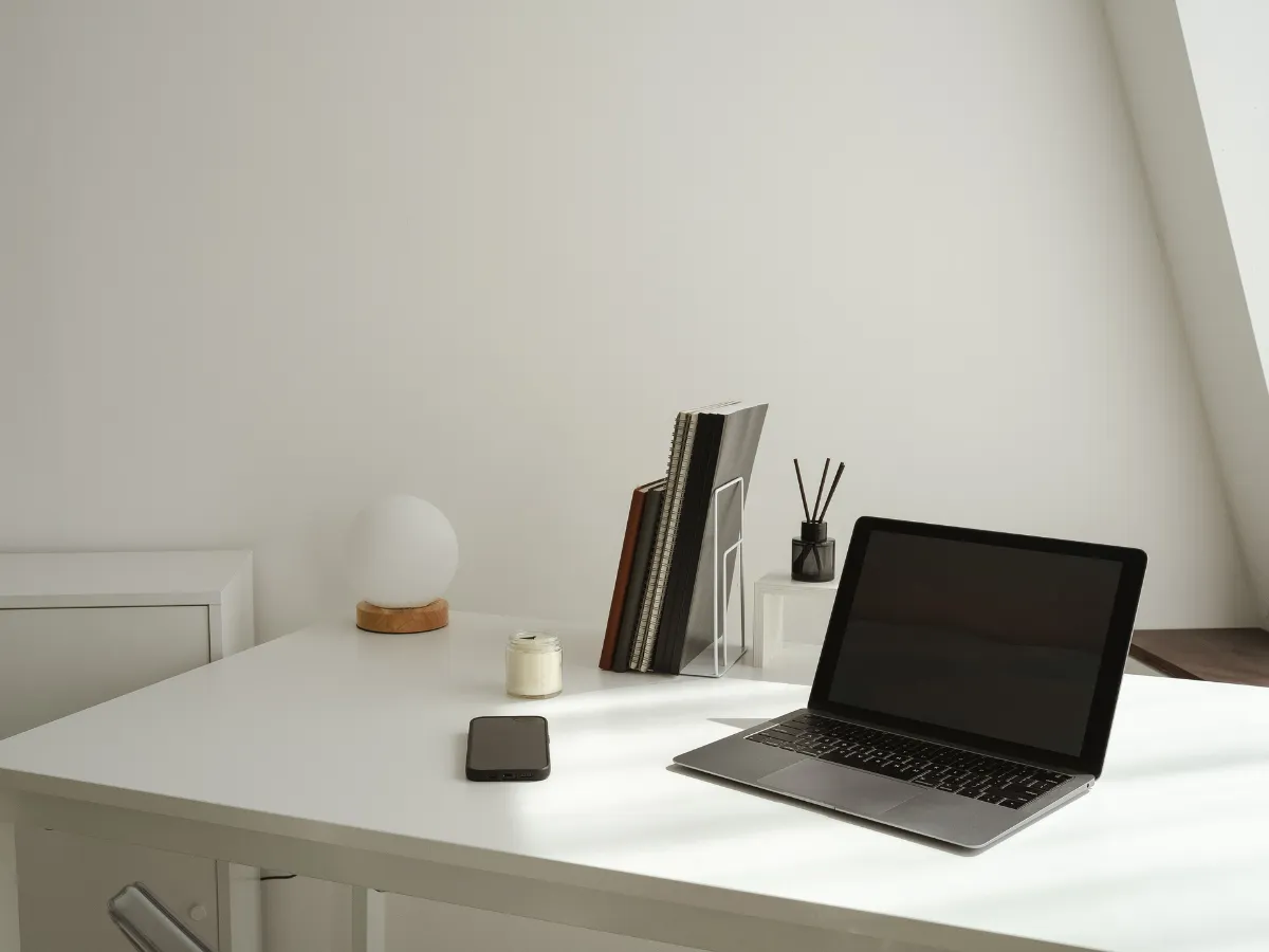 2. Sediakan Ruang Kerja yang Nyaman_