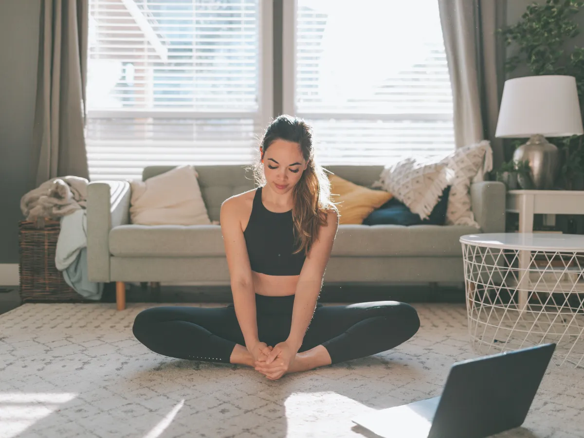 3. Luangkan Waktu untuk Olahraga Ringan