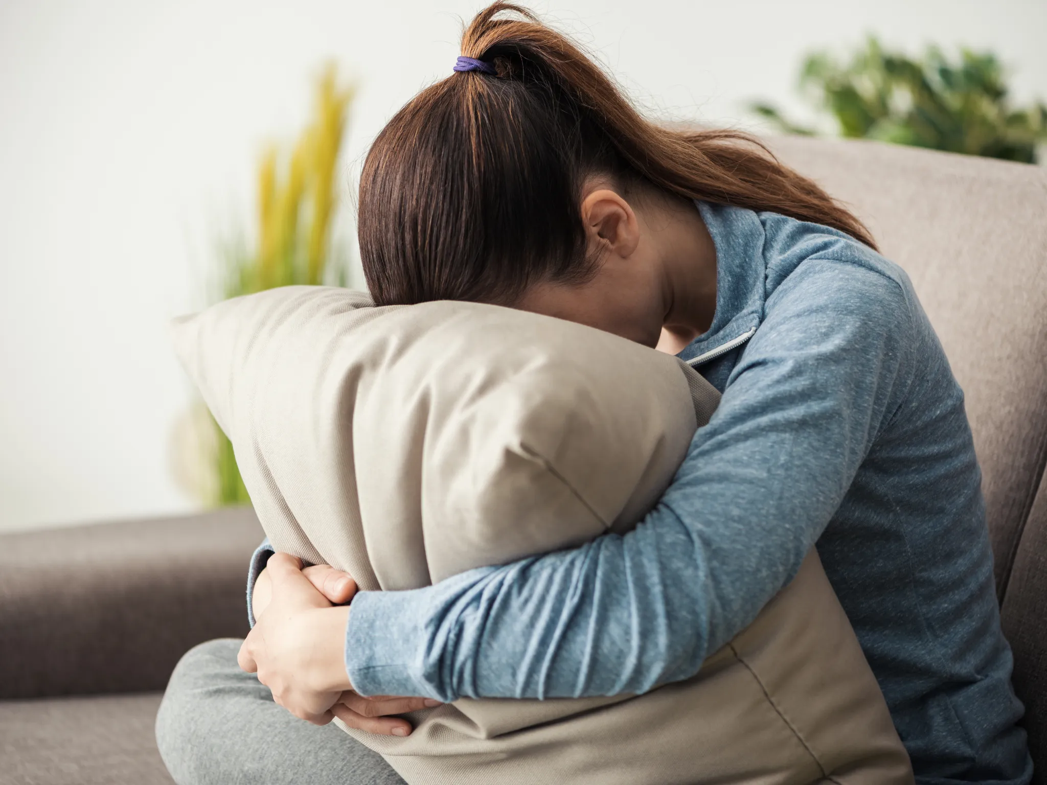 1. Rasa Bersalah atau Rendah Diri yang Berkepanjangan_