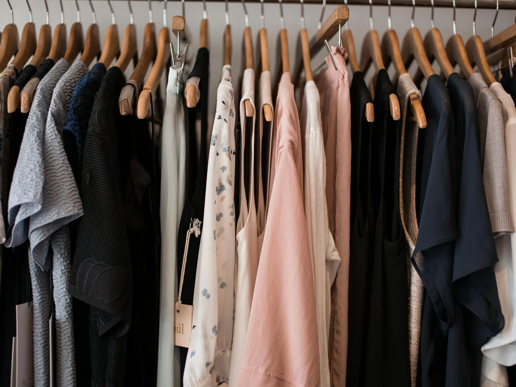 1. Warna Netral Adalah Kunci_