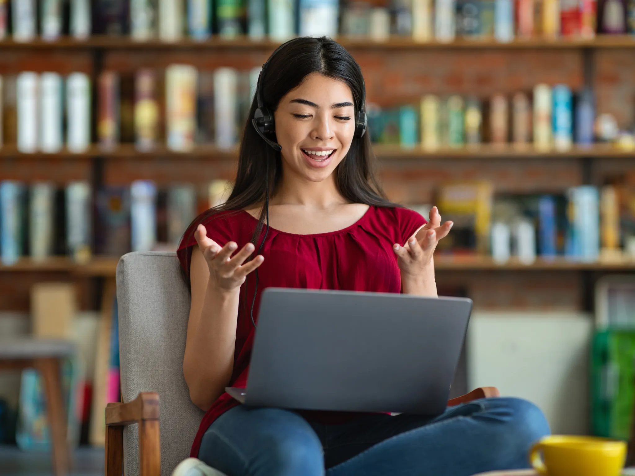 10. Guru dan Pengajar Online_