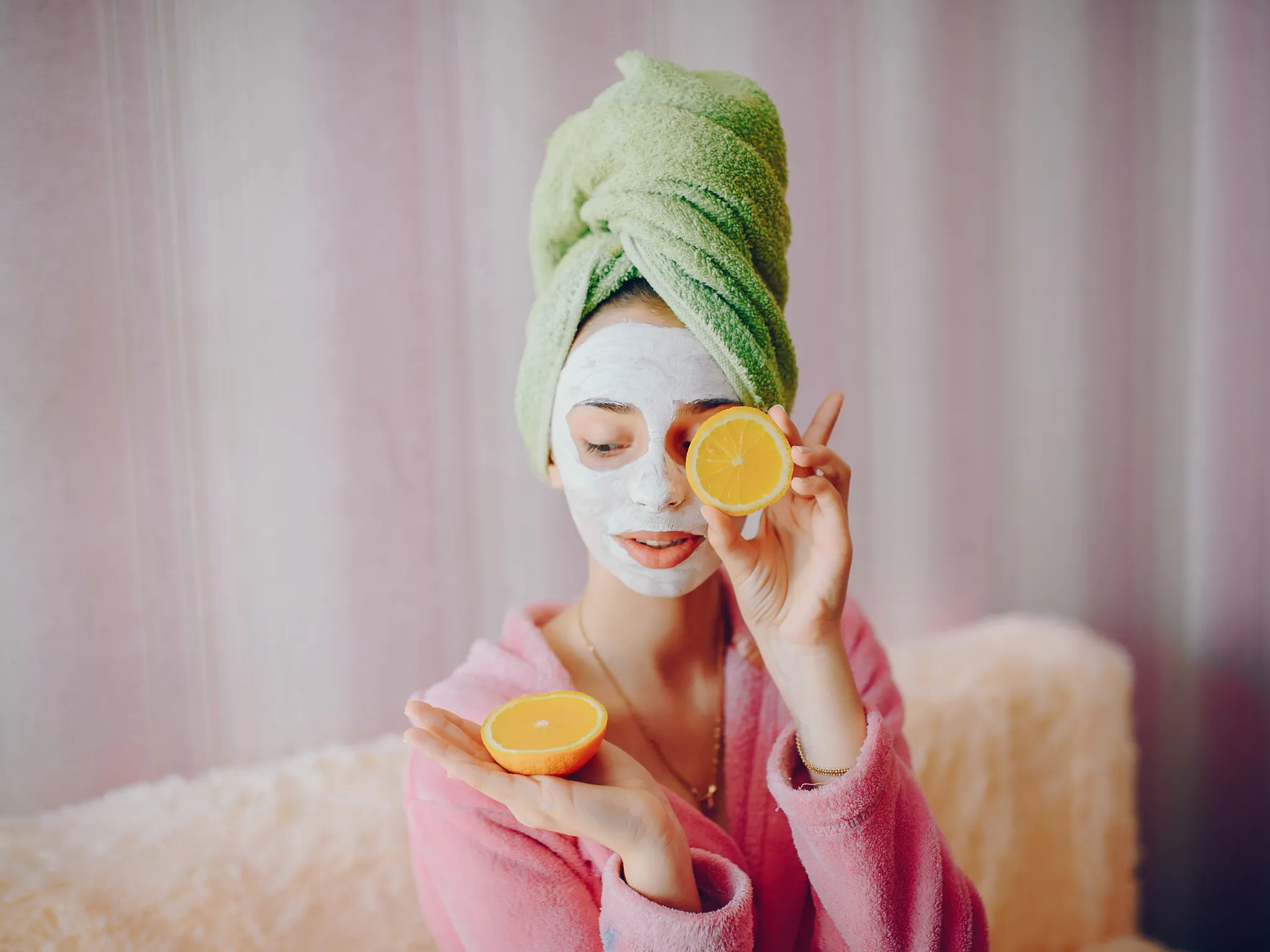 2. Eksfoliasi, Tapi Jangan Over_