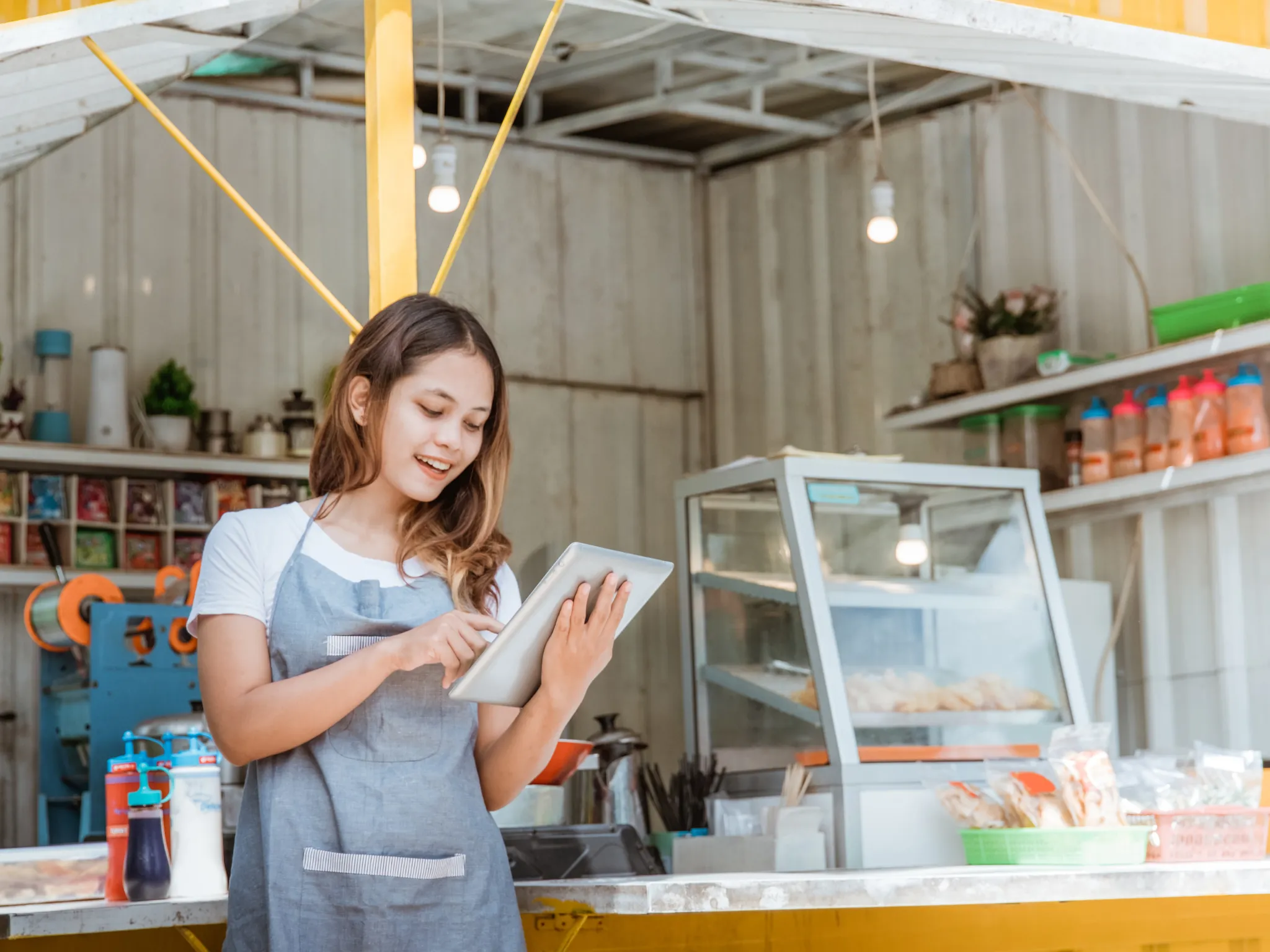 2. Warung Kecil-Kecilan_