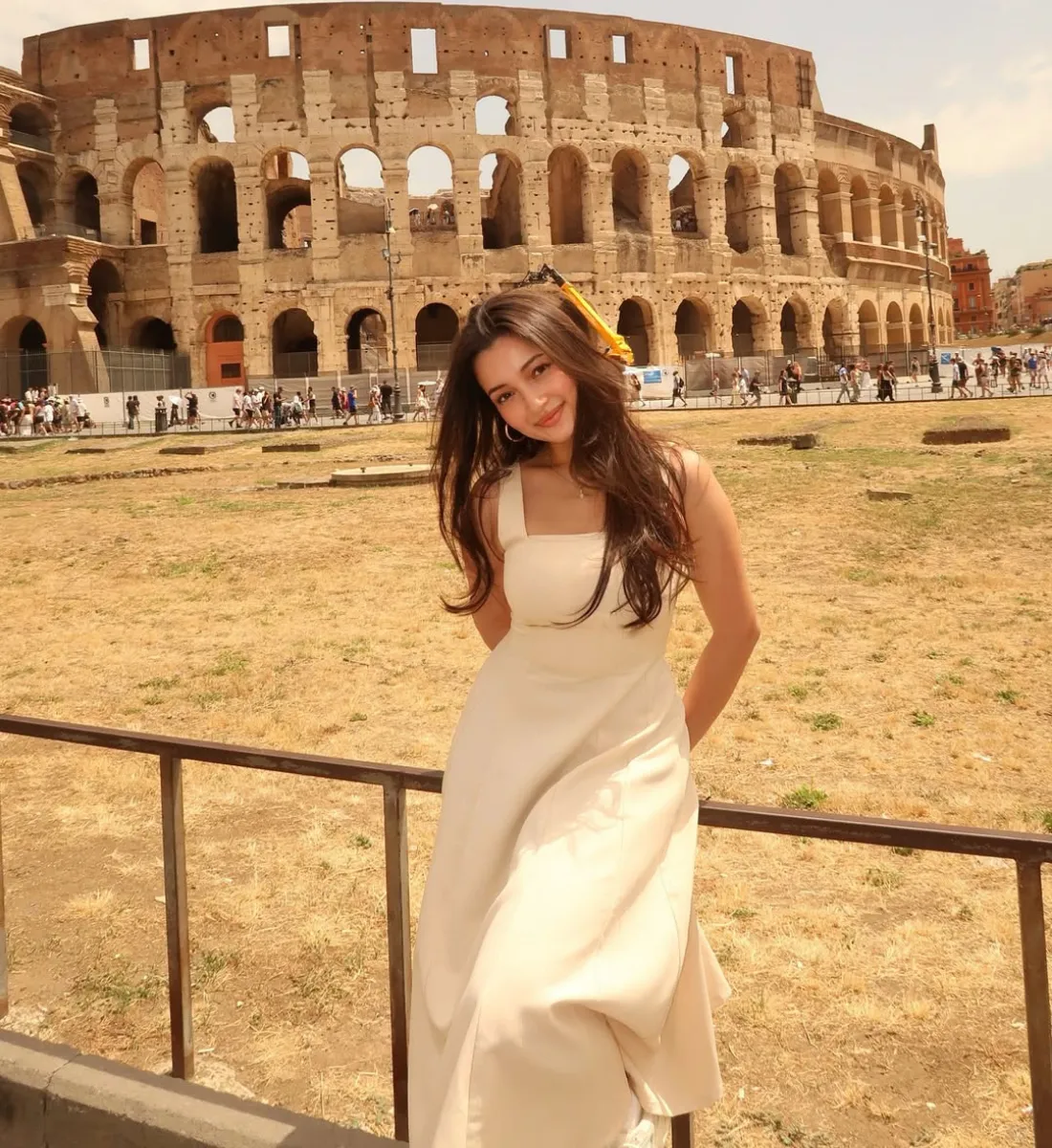 3. Menikmati Keindahan Colosseum_