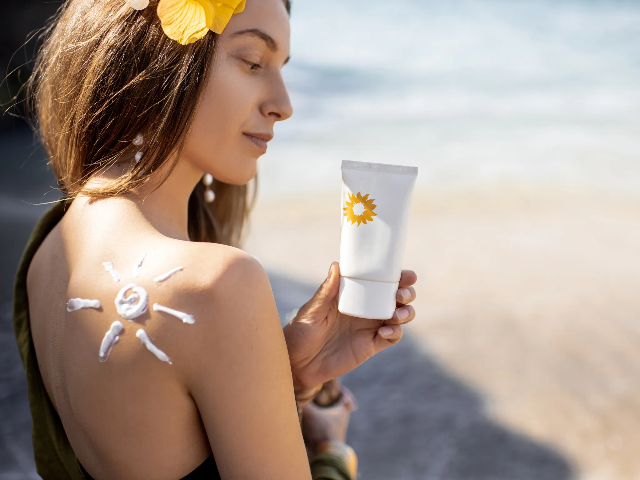 4. Sering Skip Pakai Sunscreen_