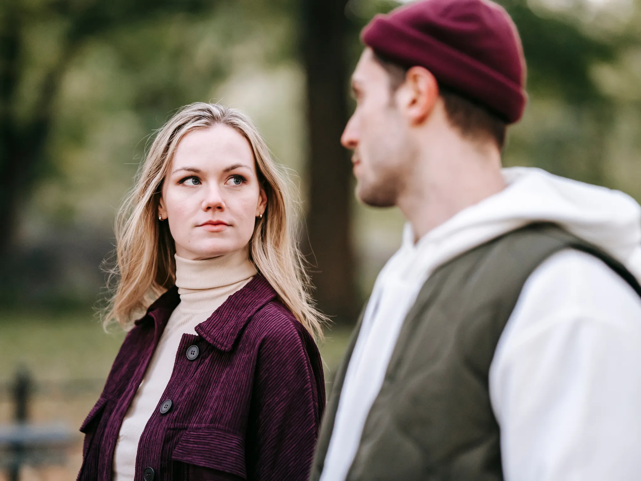 5. Jangan Bandingkan dengan Hubungan Orang Lain_