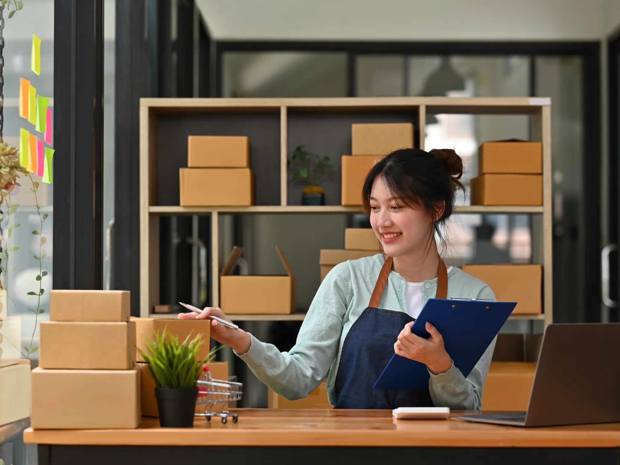 5. Jualan Makanan Pre-Order_