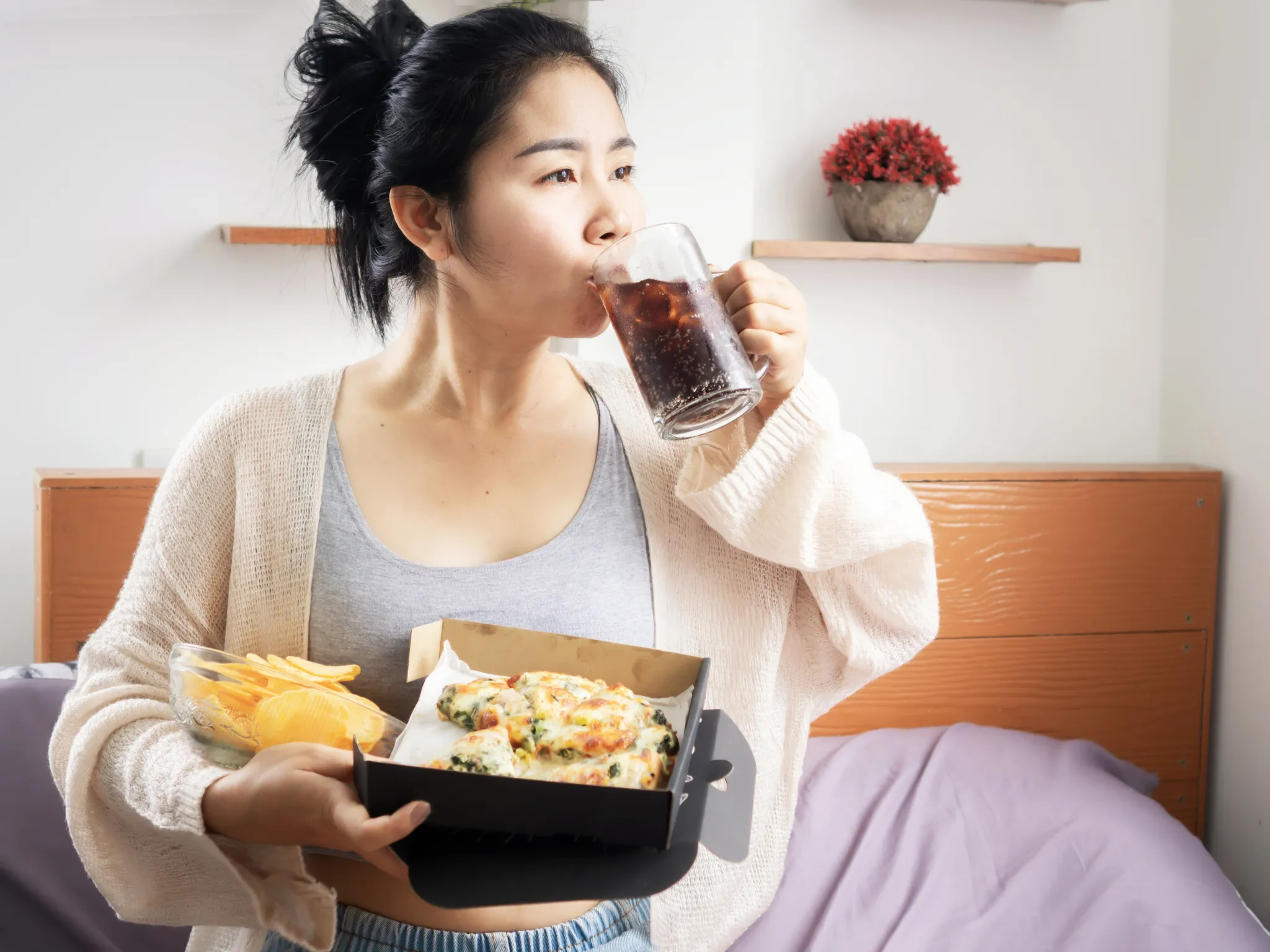 5. Stres dan Pola Hidup yang Tidak Seimbang_