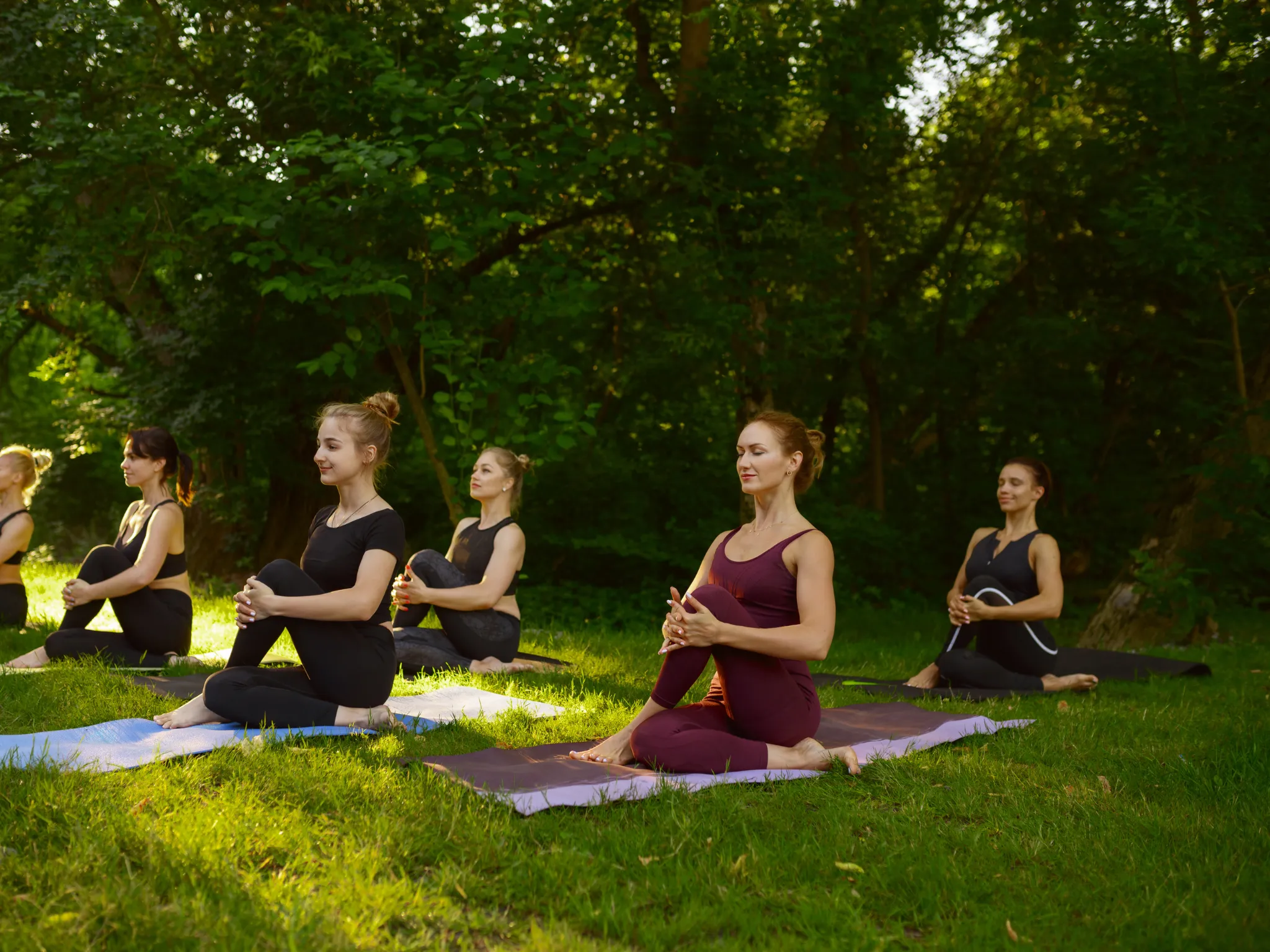 5. Yoga atau Pilates_