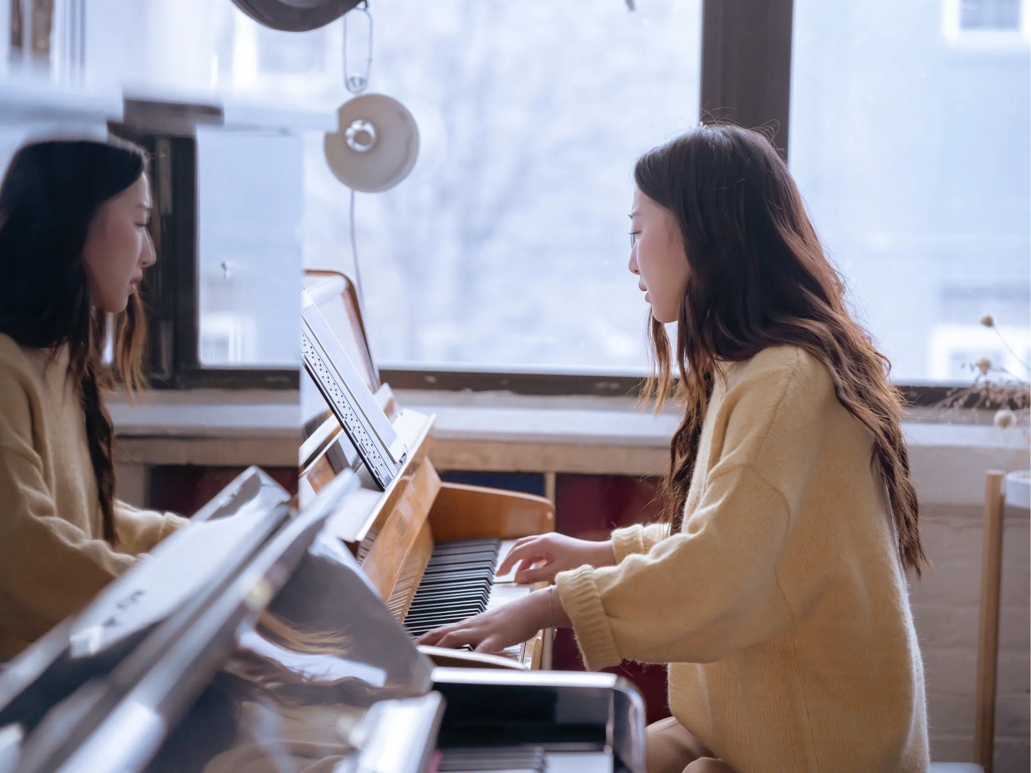 7. Belajar Alat Musik_