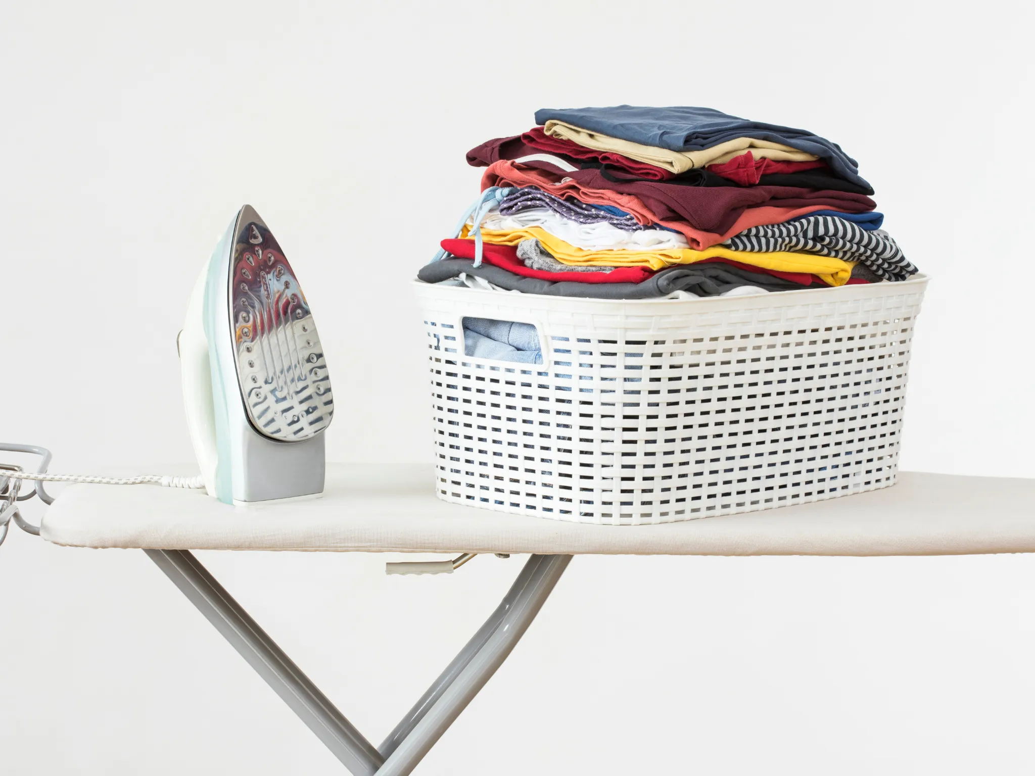 7. Jasa Cuci Setrika Rumahan_