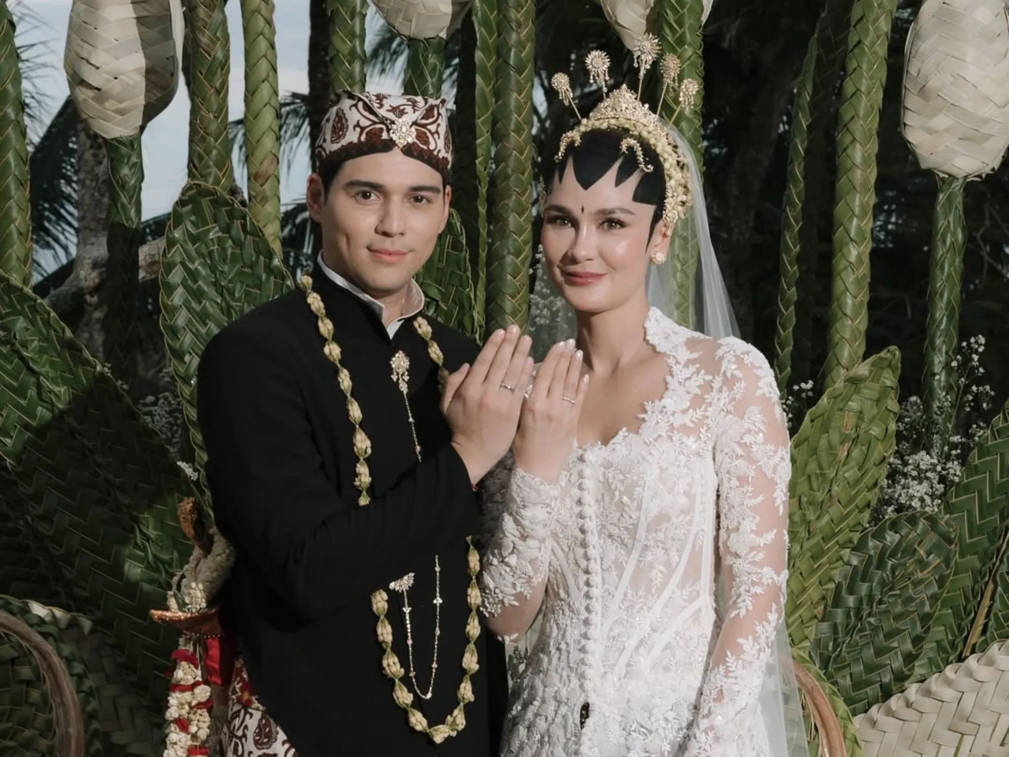 Luna Maya Klarifikasi Soal Paes di Akad Nikah_