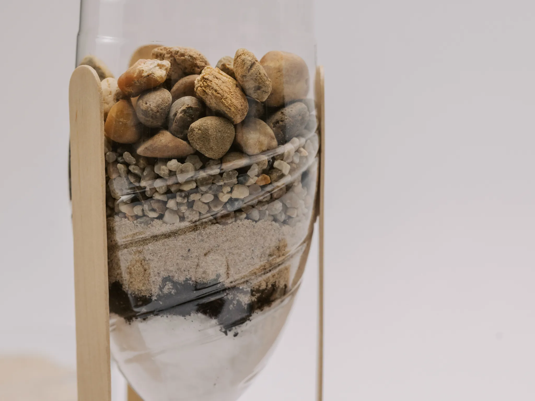 2. Menemukan dan Menyaring Air Bersih_