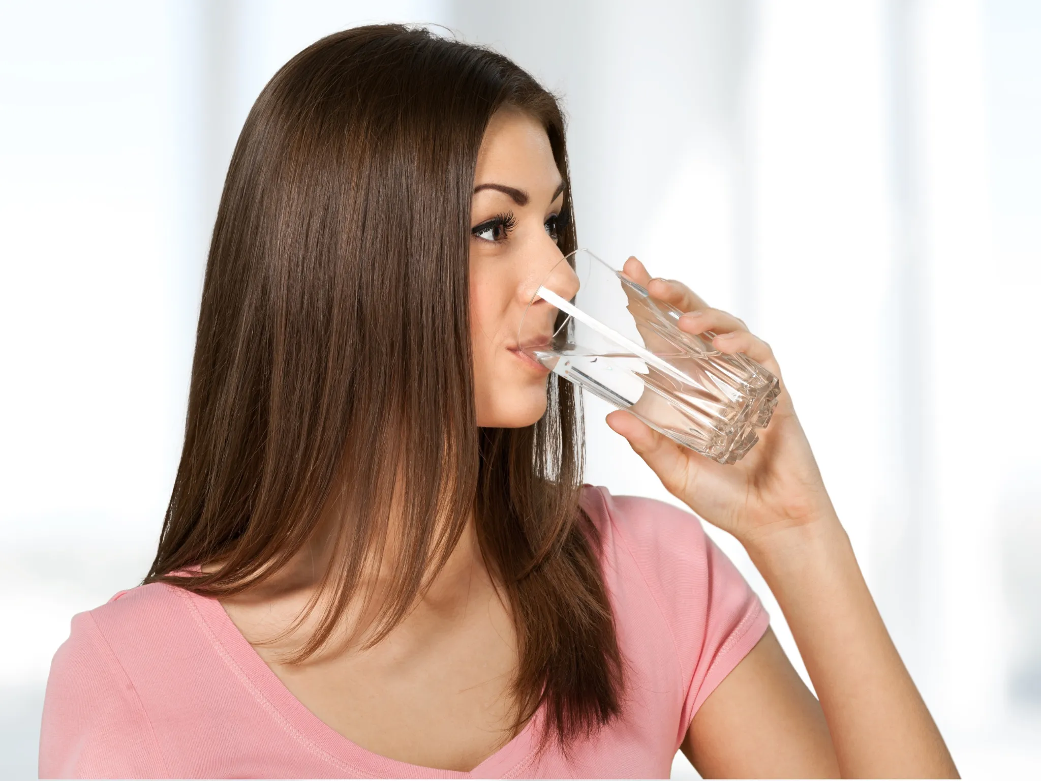 2. Minum Air yang Cukup_