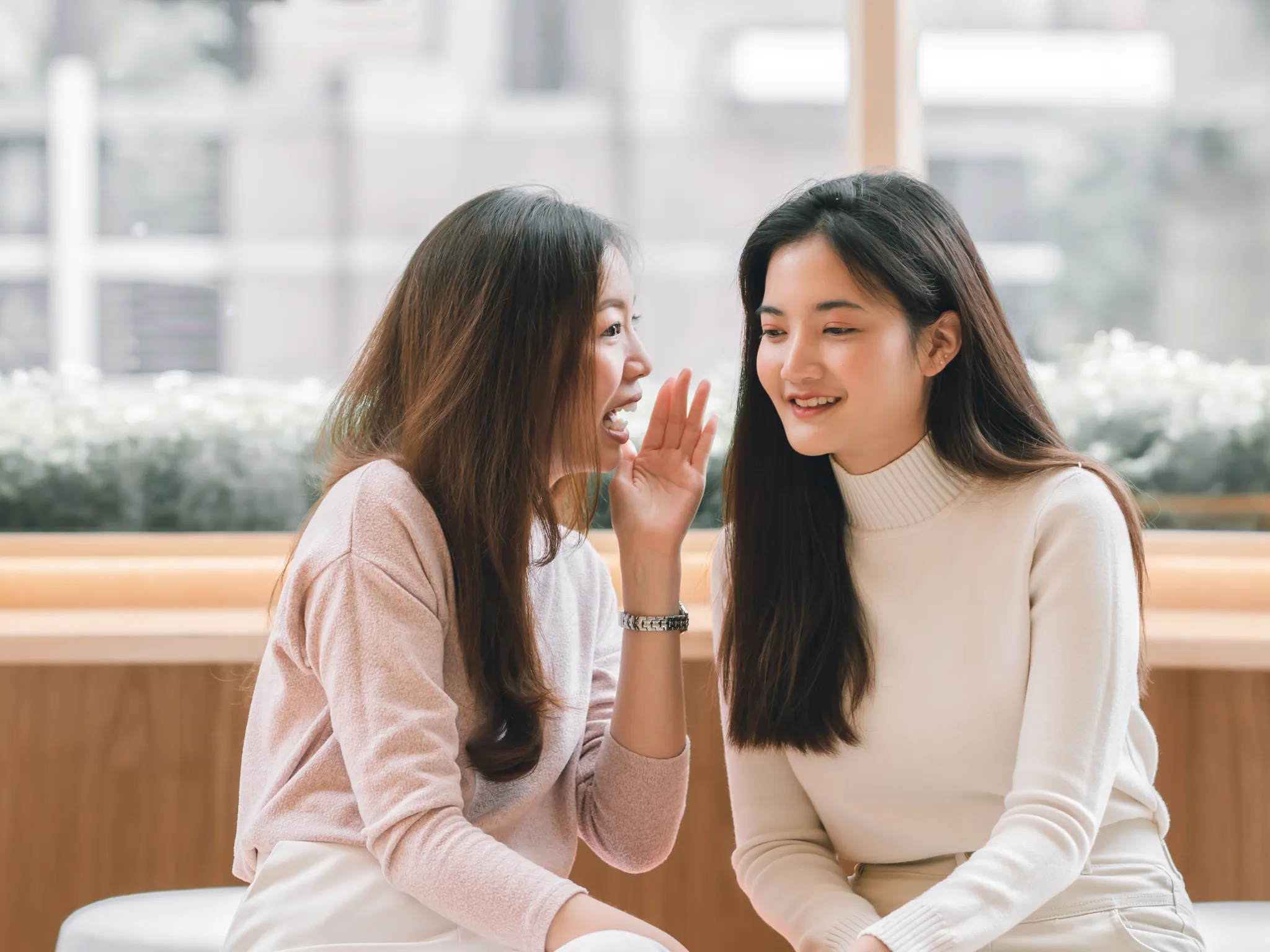 2. Nggak Bisa Jaga Rahasia_