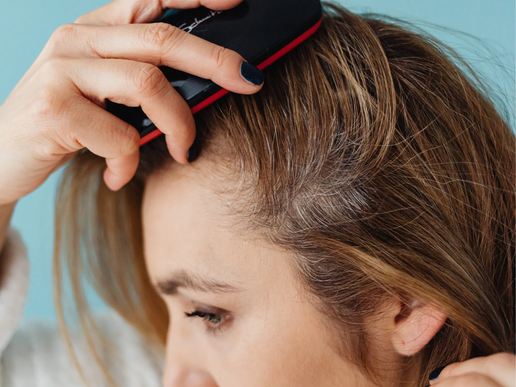 5. Mengatasi Rambut Kusut_