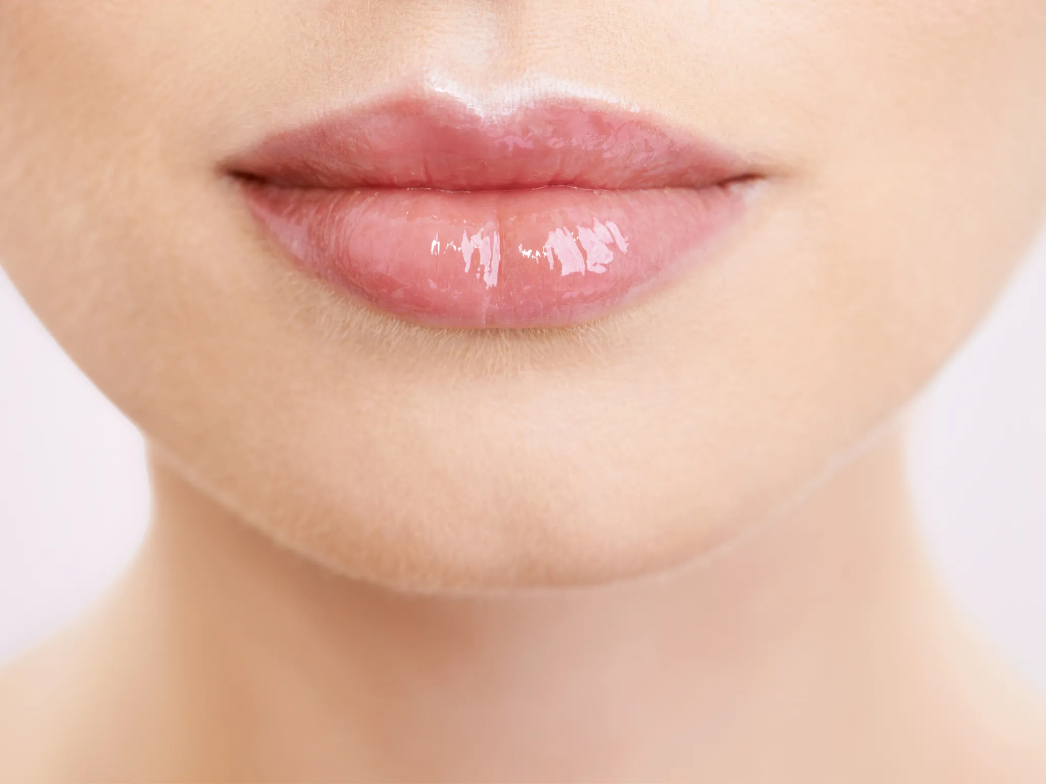 5. Menjaga Warna Bibir Tetap Cerah_