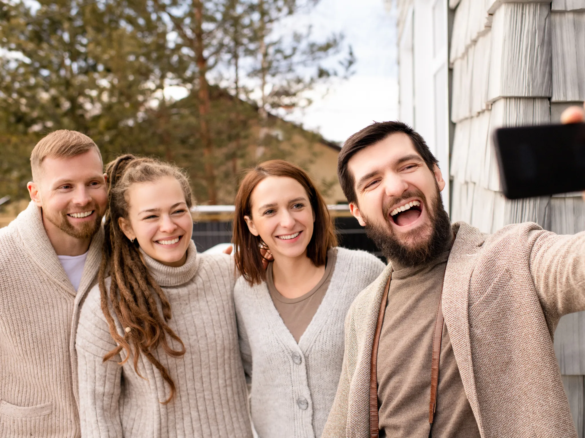 6. Lebih Sering Muncul di Sekitarmu_