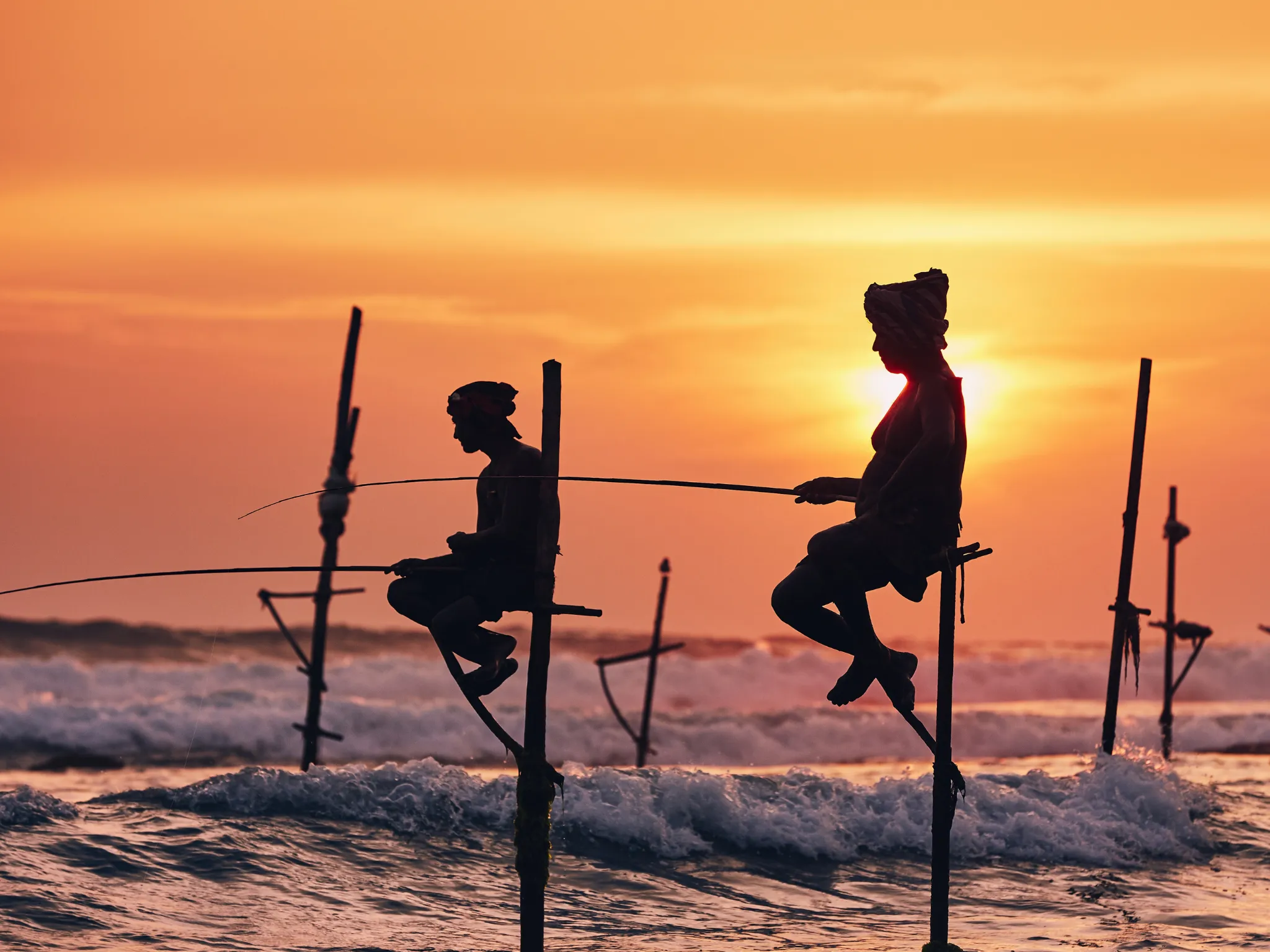 7. Memancing dan Membuat Perangkap_