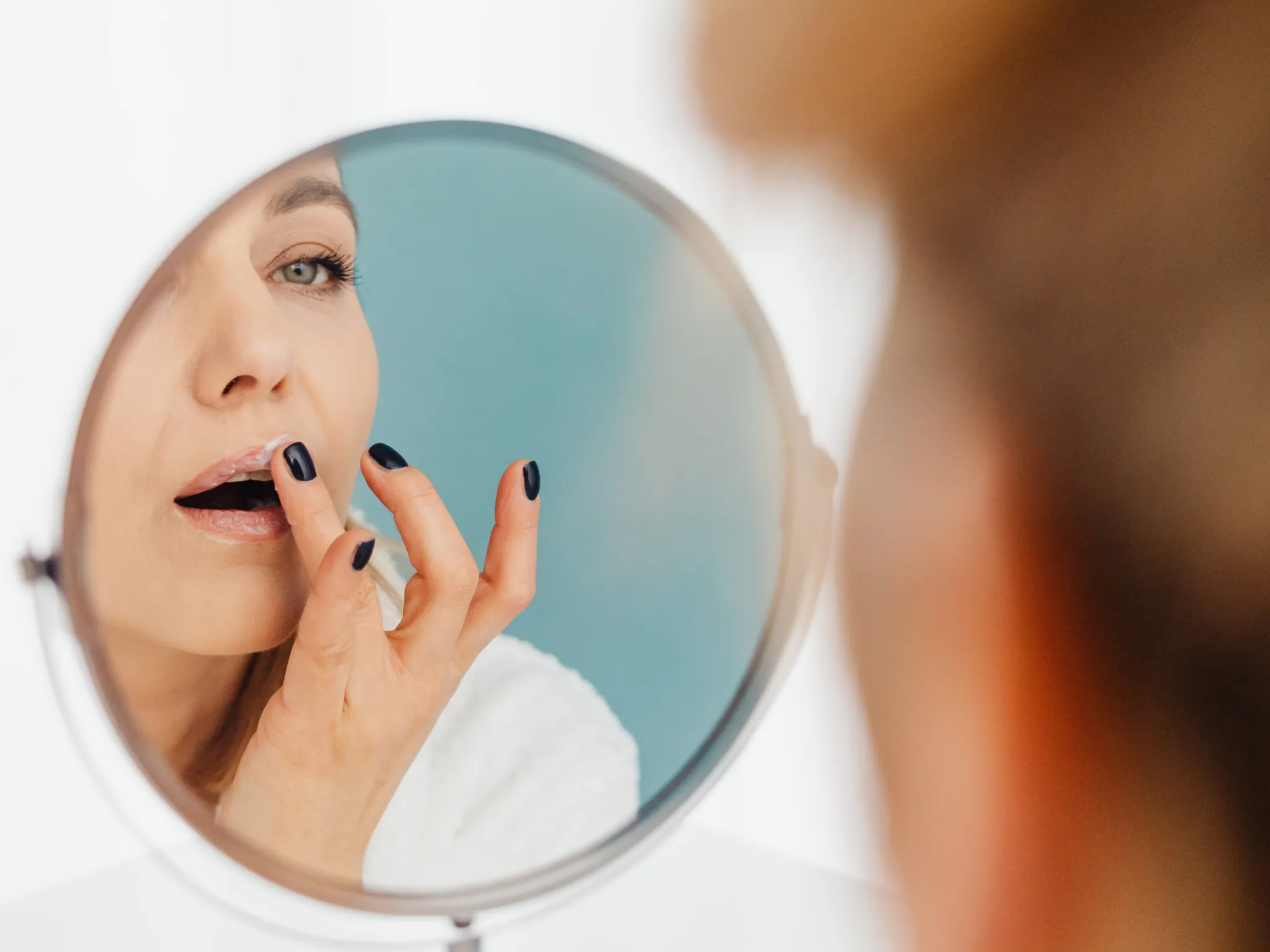 7. Perawatan Jangka Panjang untuk Bibir_