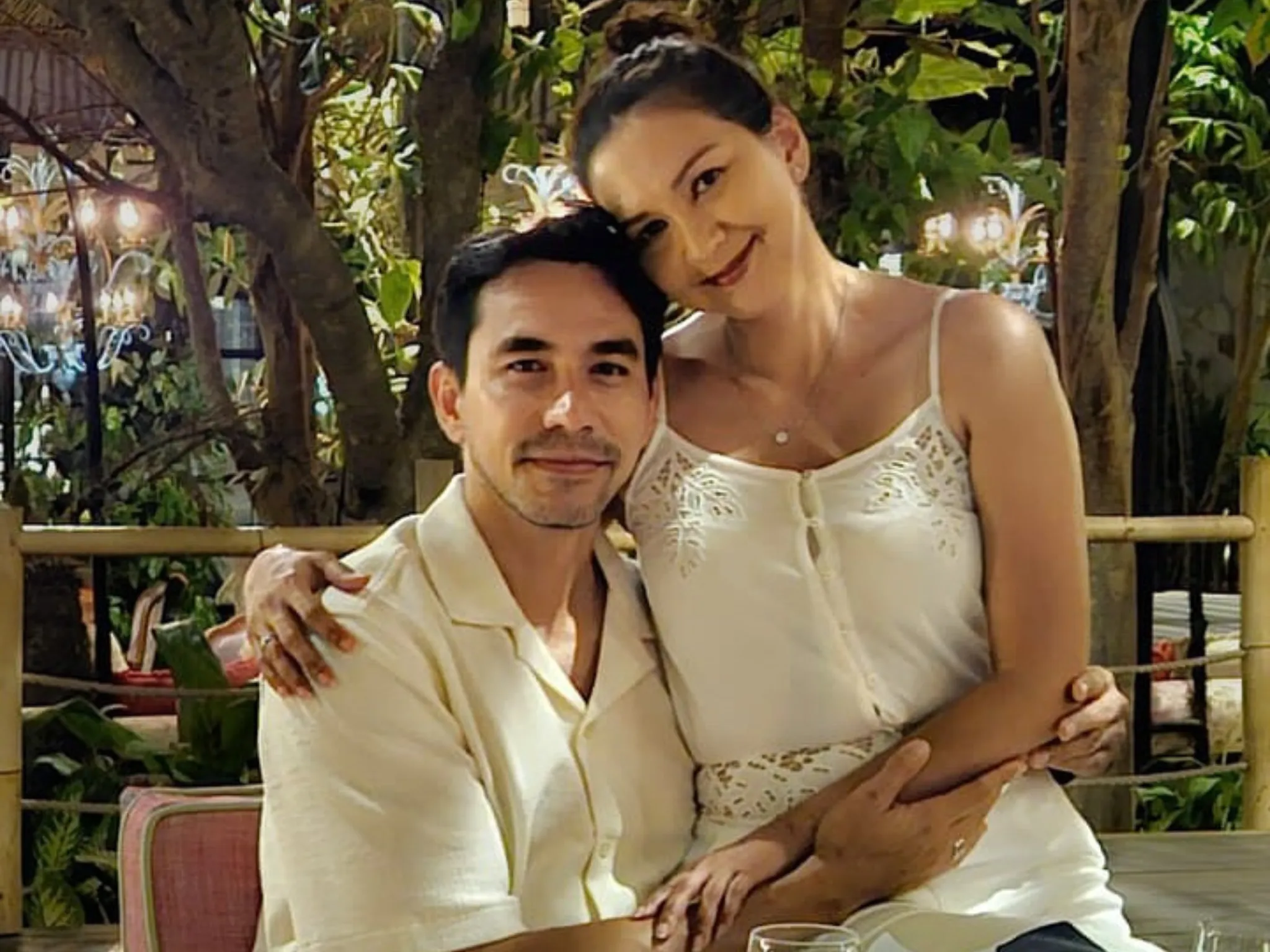 Couple Goals! Darius & Donna Hadapi Long Distance Marriage dengan Komunikasi Manis_