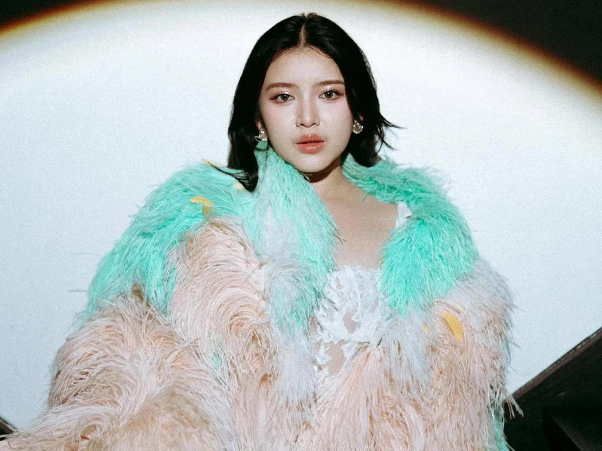 “Dengan Tegas dan Tetap Cantik”, Tiara Andini Tolak Permintaan Menteri Tukar Seat_