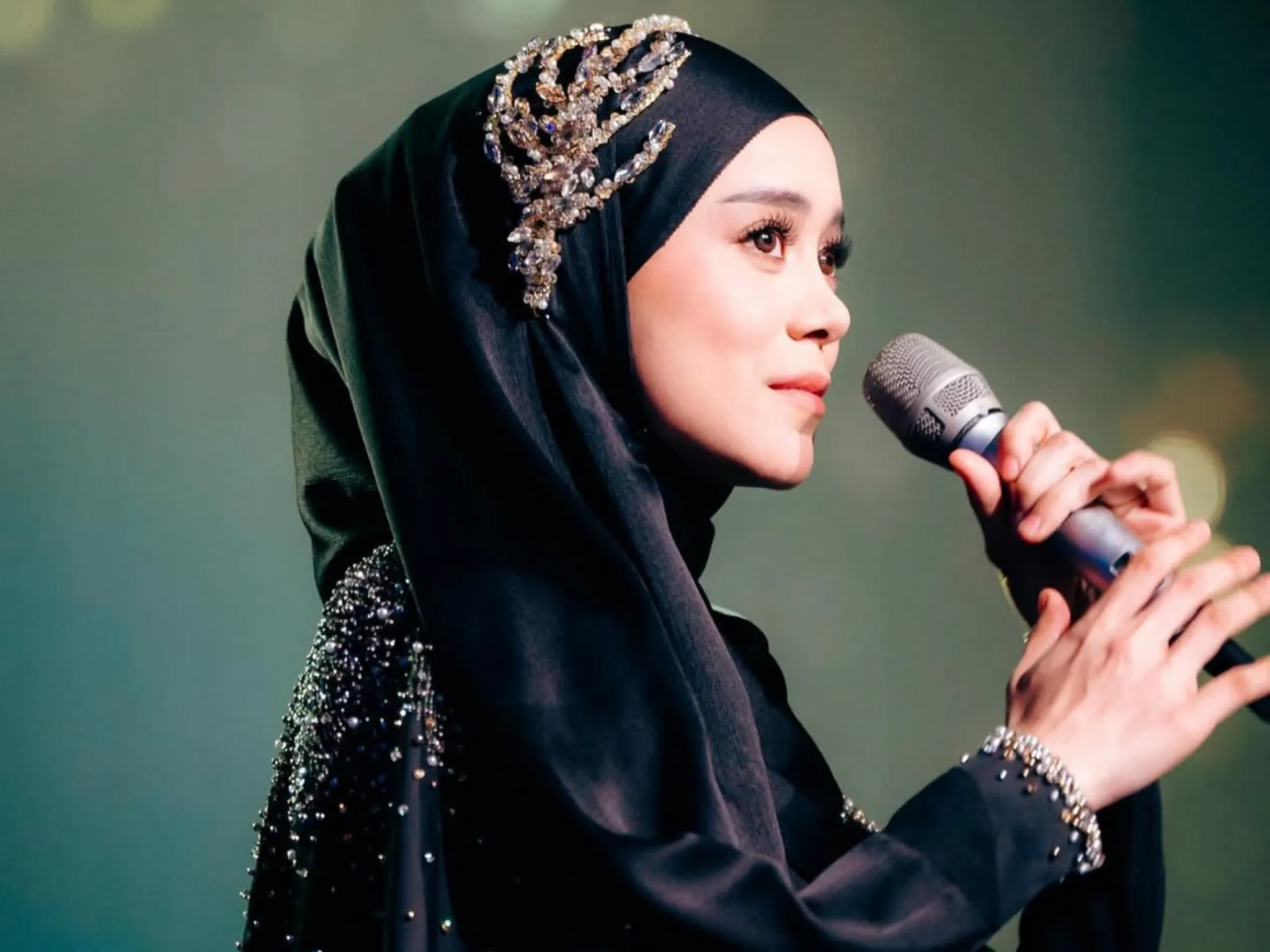 Drama 90 Kantong ASI Lesti Kejora di London Untung Masih Beku!_