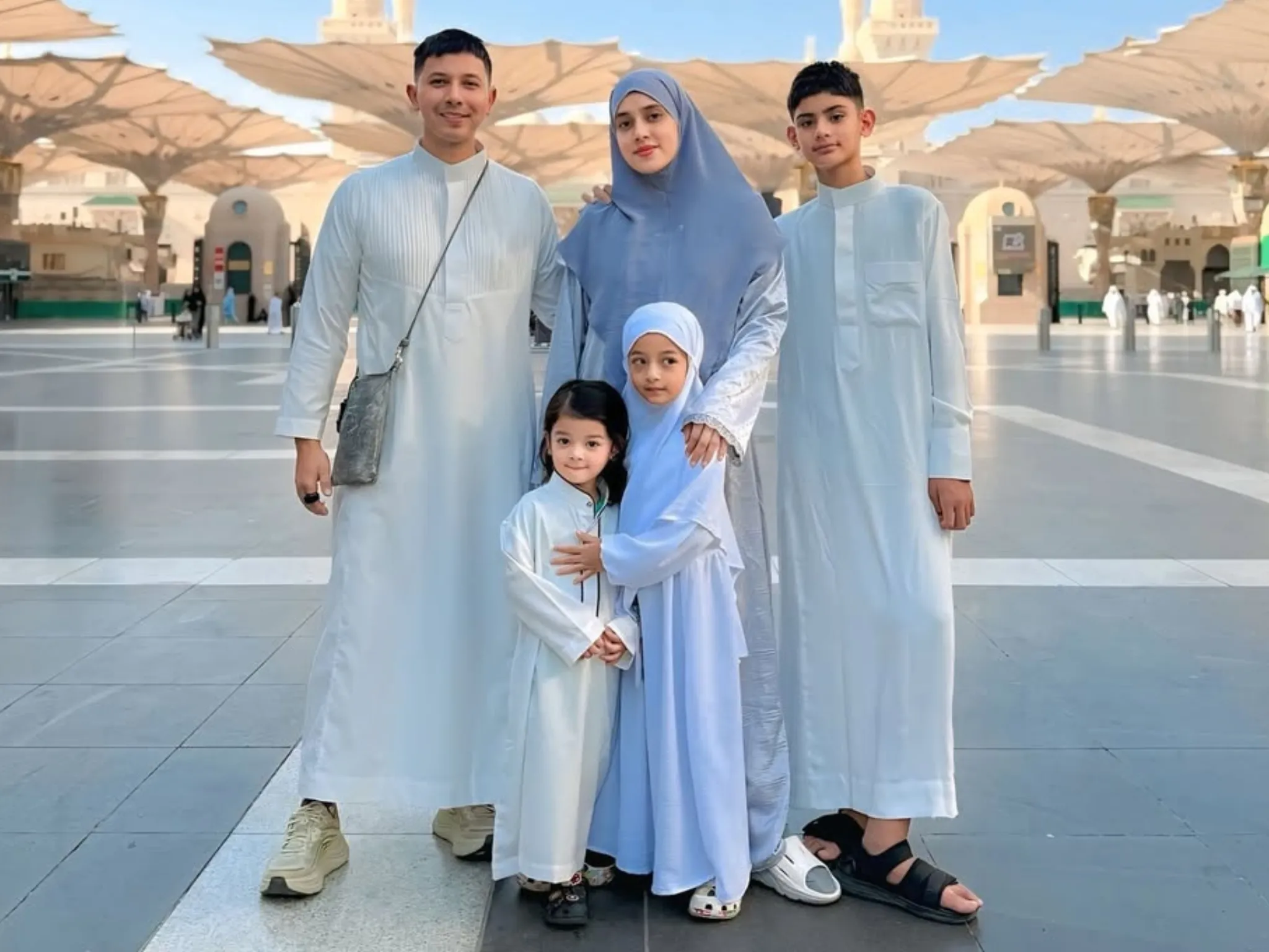 Harapan Manis Fairuz A Rafiq Ingin Anak-Anaknya Jadi Imam Besar Masjidil Haram_