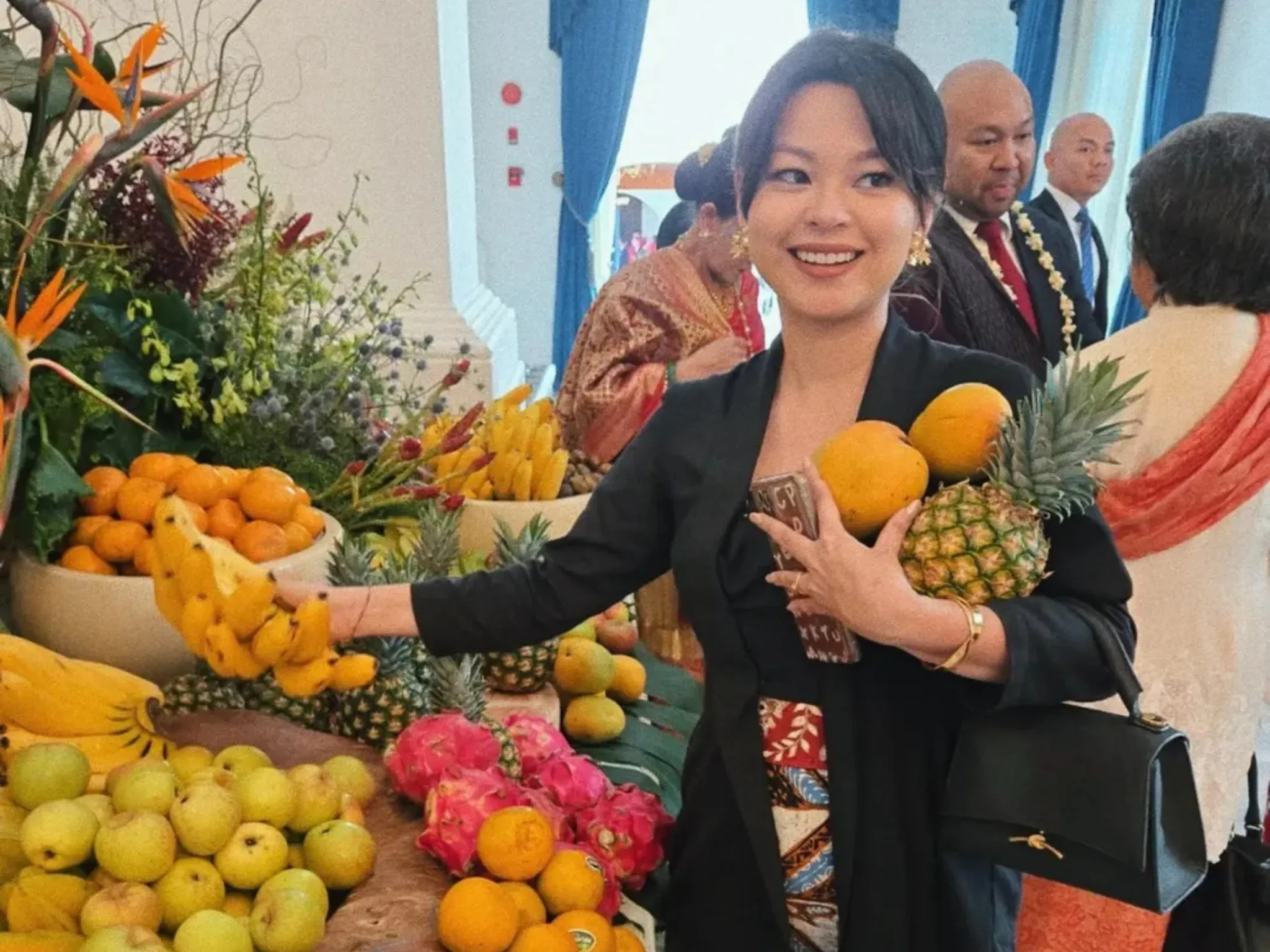 Makna Kebaya Hitam Gustika Jusuf di HUT RI ke-80, Diam tapi Menohok_