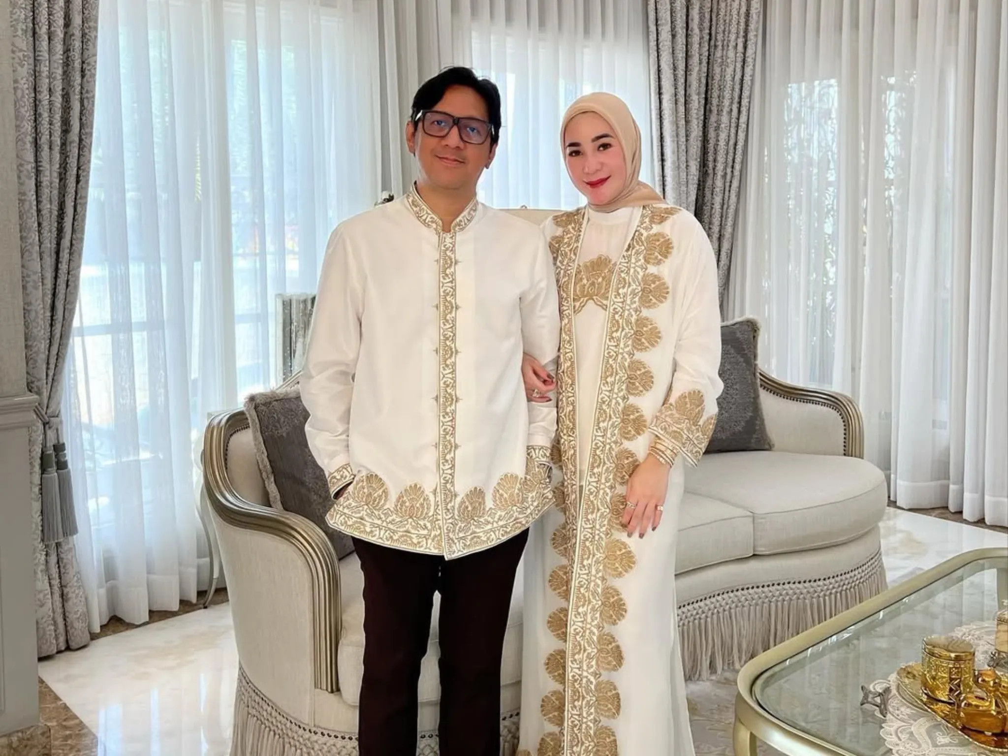 Meski Diterpa Isu, Erin Yakin Rumah Tangga dengan Andre Taulany Bisa Diselamatkan_