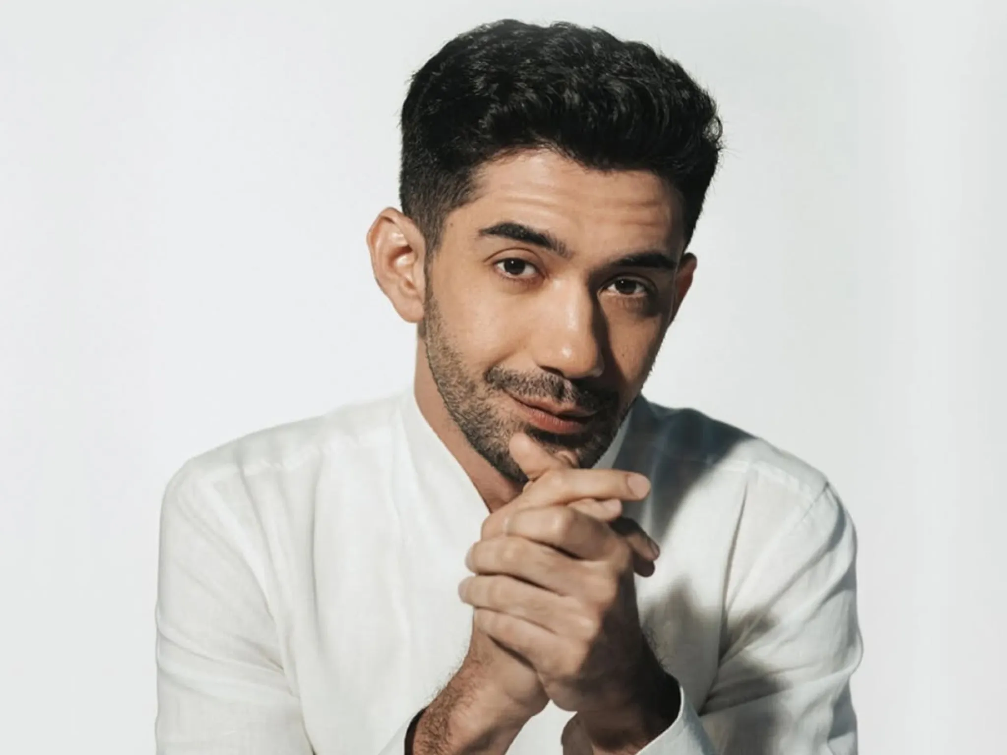 Ngobrol Santai Reza Rahadian & Mahfud MD Anak Muda, Politik, dan Indonesia Emas 2045_