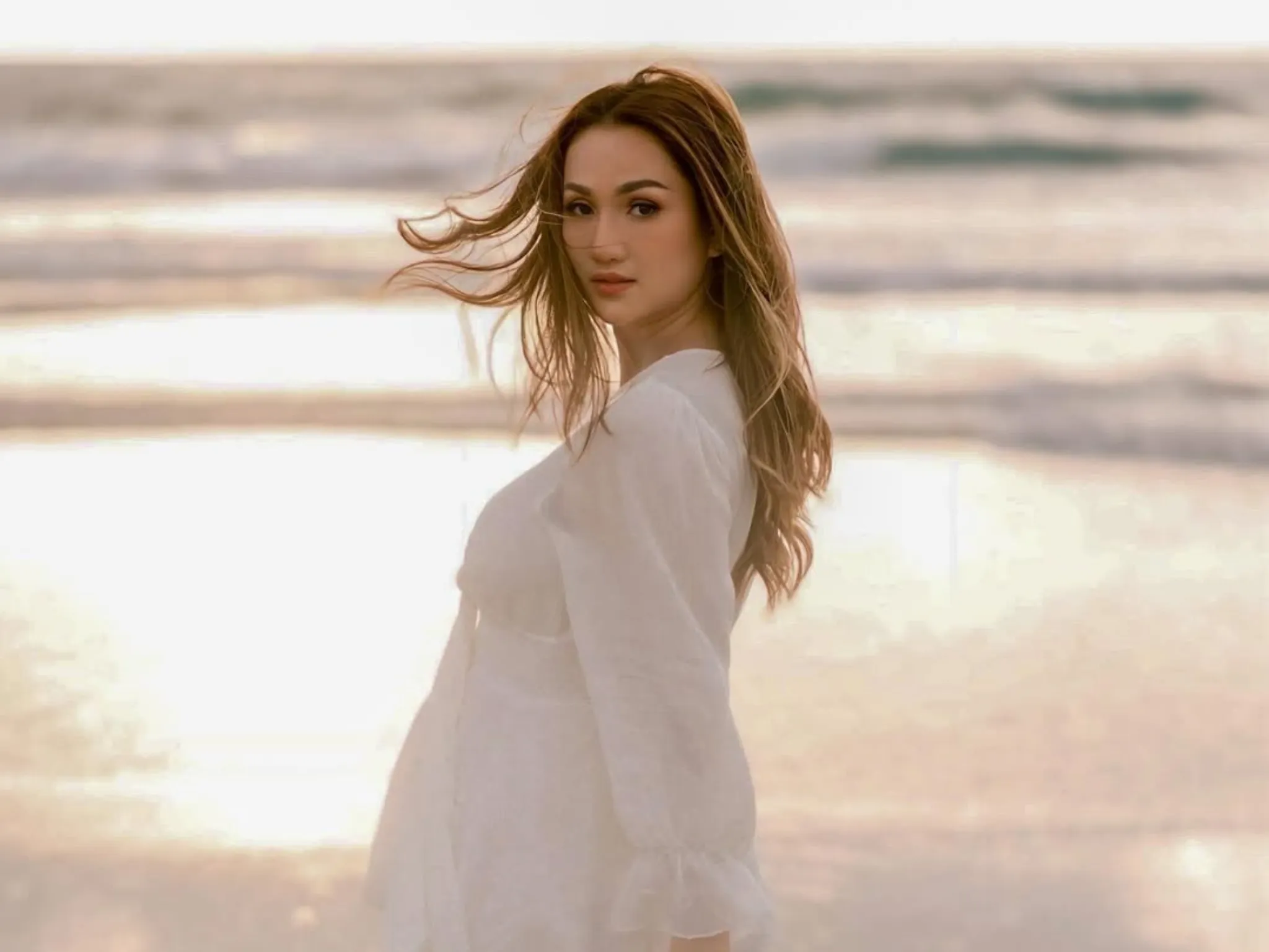 Pindah ke Bali, Tengku Dewi Rasakan Hidup Lebih Tenang Usai Bercerai_